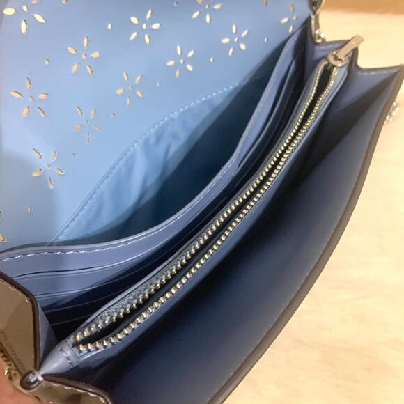 COACH Silver Laser Perforated Leather Turnlock Chain Strap Clutch XBody F58072 - Picture 10 of 16